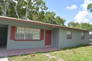 3005 Tennessee Ave in Fort Pierce, FL - Building Photo