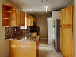 17241 NW 74th Ave in Hialeah, FL - Building Photo - Building Photo