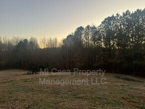 1215 Palmer Dr in Winder, GA - Building Photo - Building Photo