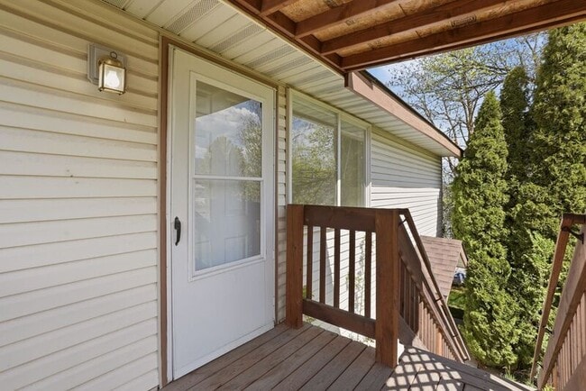 property at 820 N Siony