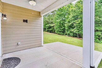 245 Hartwood Lake Ln in Greer, SC - Building Photo - Building Photo