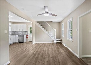 107 Bayberry Ave in Egg Harbor Township, NJ - Building Photo - Building Photo