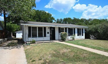2110 Westover Rd, Unit 71-25 in Austin, TX - Building Photo - Building Photo