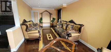 31 Sheepberry Terrace in Brampton, ON - Building Photo - Building Photo