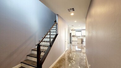 7498 Tinley Crk Ave in Las Vegas, NV - Building Photo - Building Photo
