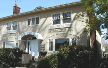 3417 J St in Sacramento, CA - Building Photo - Building Photo