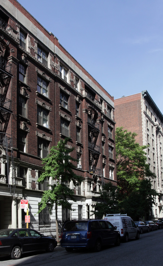 Columbia Apartments in New York, NY - Foto de edificio - Building Photo