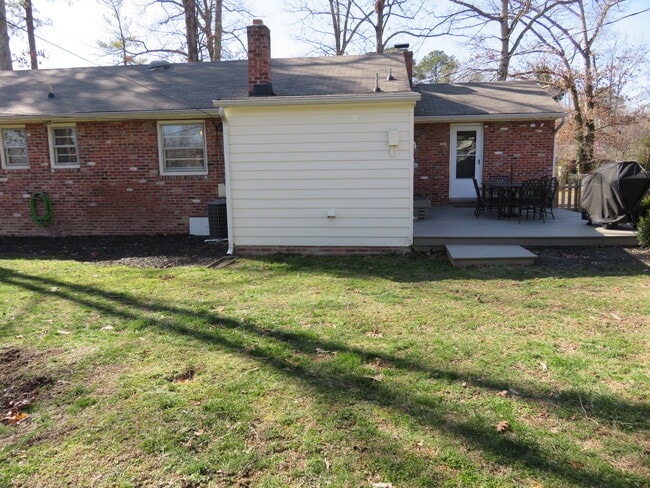 2001 Milbank Rd in Richmond, VA - Building Photo - Building Photo
