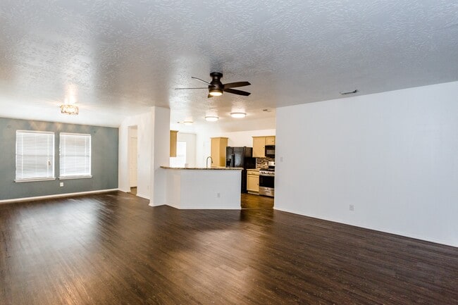 property at 2834 Trinity Glen Ln