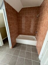 817 Albany Ave, Unit 3 in Hartford, CT - Building Photo - Building Photo