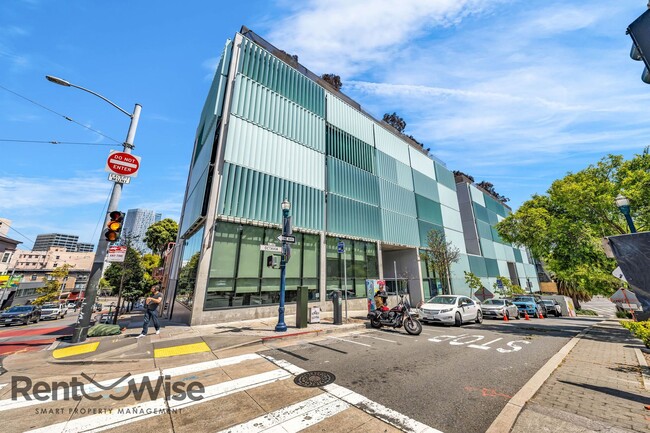 property at 8 Octavia St