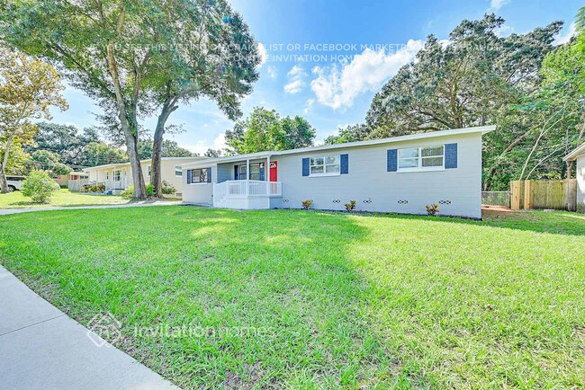 property at 5506 Perrine Dr