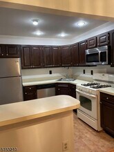 3301 Winder Dr in Bridgewater, NJ - Building Photo - Building Photo