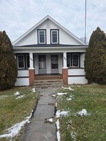 165 S Main St in Pleasant Gap, PA - Building Photo