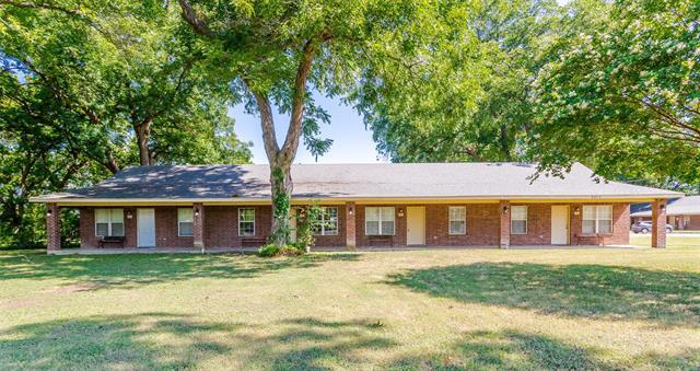 property at 3313 E FM 813