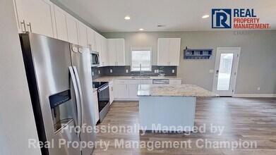 119 Myrtle Ave in Wilmington, NC - Building Photo - Building Photo