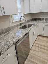 1114 Old Williamsburg Rd in Sandston, VA - Building Photo - Building Photo