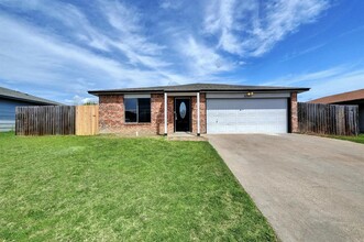 2703 Casey Dr in Killeen, TX - Building Photo - Building Photo