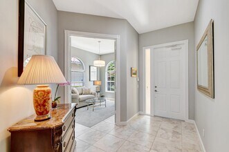 8049 Nevis Pl in Wellington, FL - Building Photo - Building Photo