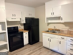 407 Fayetteville Rd in Jonesboro, GA - Building Photo - Building Photo