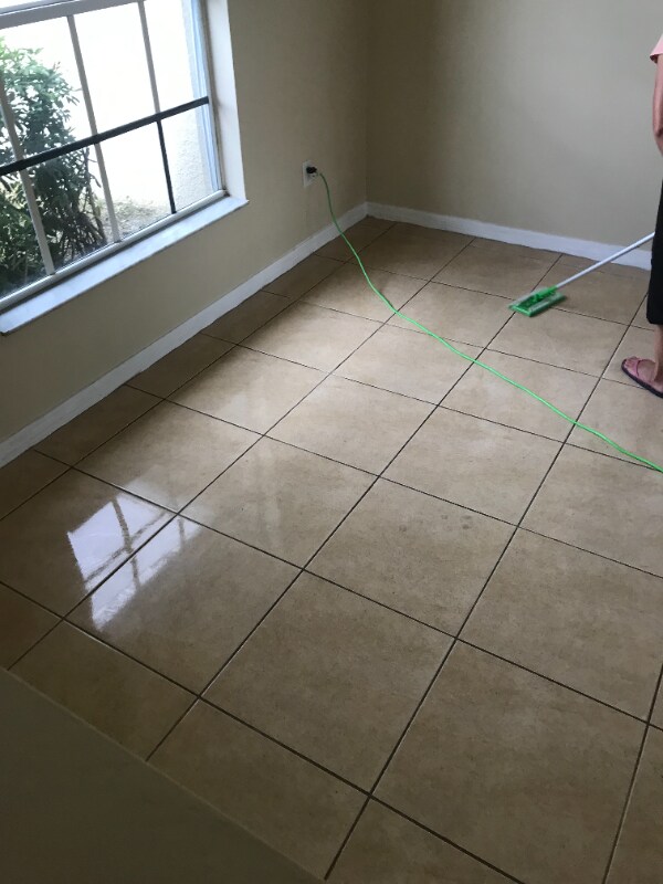 543 Kingsbury Ln in Lehigh Acres, FL - Building Photo - Building Photo