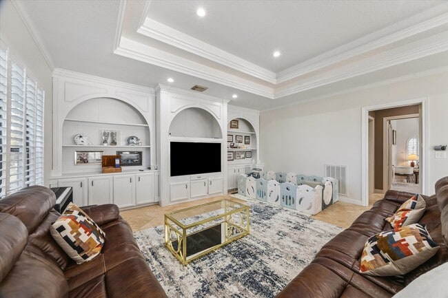 property at 600 Royal Oaks Dr