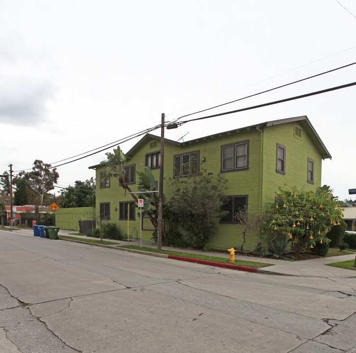 2272-2274 Ripple St in Los Angeles, CA - Building Photo