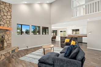 104 Bogie Ln in Ruidoso, NM - Building Photo - Building Photo