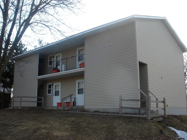 2703 Fryklund Dr, Unit 2