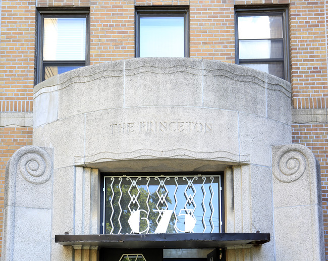 The Princeton in Mount Vernon, NY - Foto de edificio - Building Photo