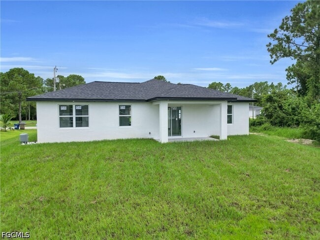 2614 19th St W in Lehigh Acres, FL - Building Photo - Building Photo
