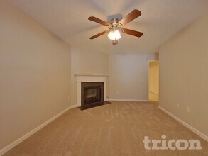 7124 Crystal Creek Pl in Douglasville, GA - Building Photo - Building Photo