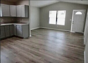 903 4th St in Radford, VA - Building Photo - Building Photo