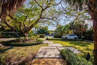 2425 Barcelona Dr in Fort Lauderdale, FL - Building Photo - Building Photo