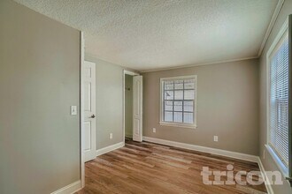 1125 Michigan Dr N in Dunedin, FL - Building Photo - Building Photo