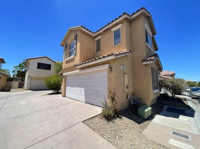 7863 Warwickshire Way in Las Vegas, NV - Foto de edificio - Building Photo