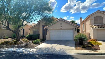 2417 Wild Ginger Ln in Las Vegas, NV - Building Photo