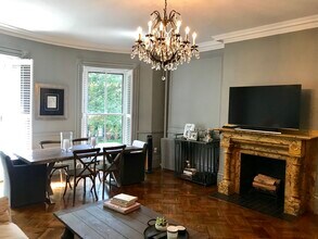 79 Mount Vernon St, Unit 1 in Boston, MA - Building Photo - Building Photo