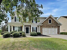 1702 Sahale Falls Dr in Braselton, GA - Building Photo