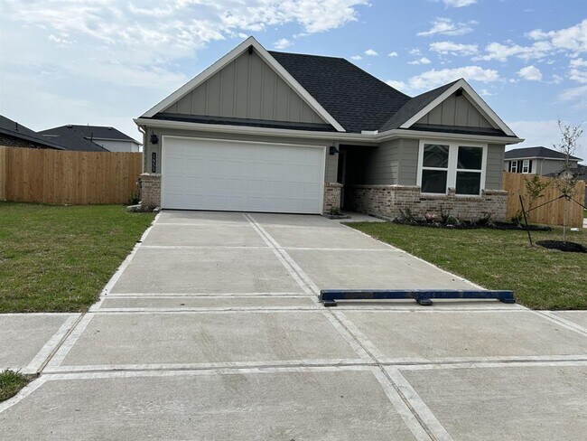 1655 Westway Dr in Fresno, TX - Building Photo - Building Photo