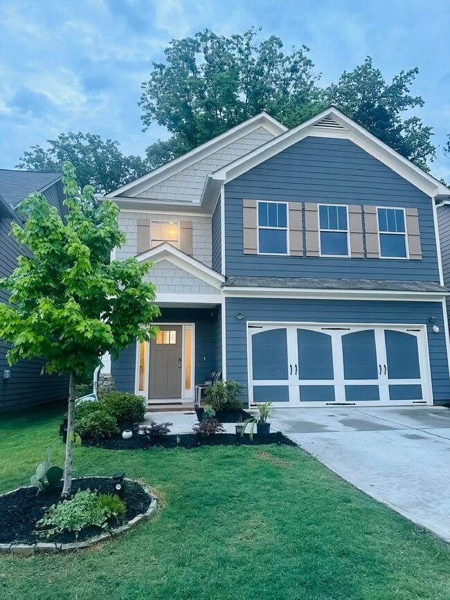 property at 481 Omnia Ct