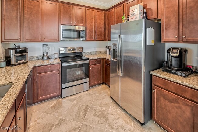2665 Citrus St in Naples, FL - Building Photo - Building Photo