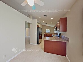 1737 Barnstable Rd in Wellington, FL - Foto de edificio - Building Photo