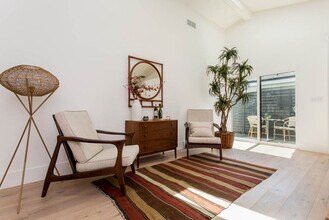 2517 Federal Ave in Los Angeles, CA - Building Photo - Building Photo