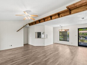 3 Vía De Casas Sur in Boynton Beach, FL - Building Photo - Building Photo