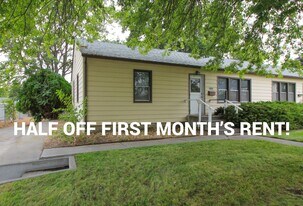 717 Taylor St in Richland, WA - Building Photo