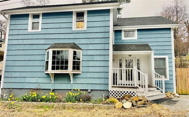 2 Ruth Ln in Glenwood Landing, NY - Building Photo - Building Photo