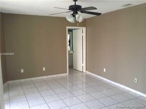 16531 NE 35th Ave-Unit -10C in North Miami Beach, FL - Building Photo - Building Photo