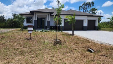 47 Brig Cir E in Placida, FL - Building Photo - Building Photo
