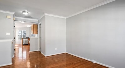 45461 Bluemont Junction Sq in Sterling, VA - Building Photo - Building Photo